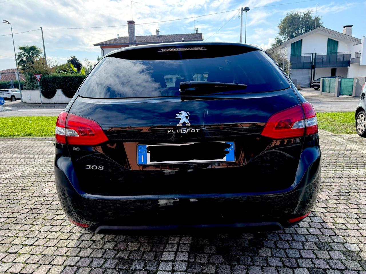 Peugeot 308 BlueHDi 120 S&S EAT6 SW GT Line