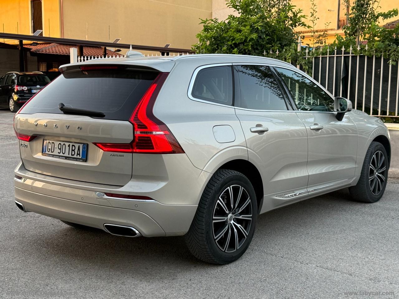 VOLVO XC60 B4 AWD GEARTRONIC INSCRIPTION