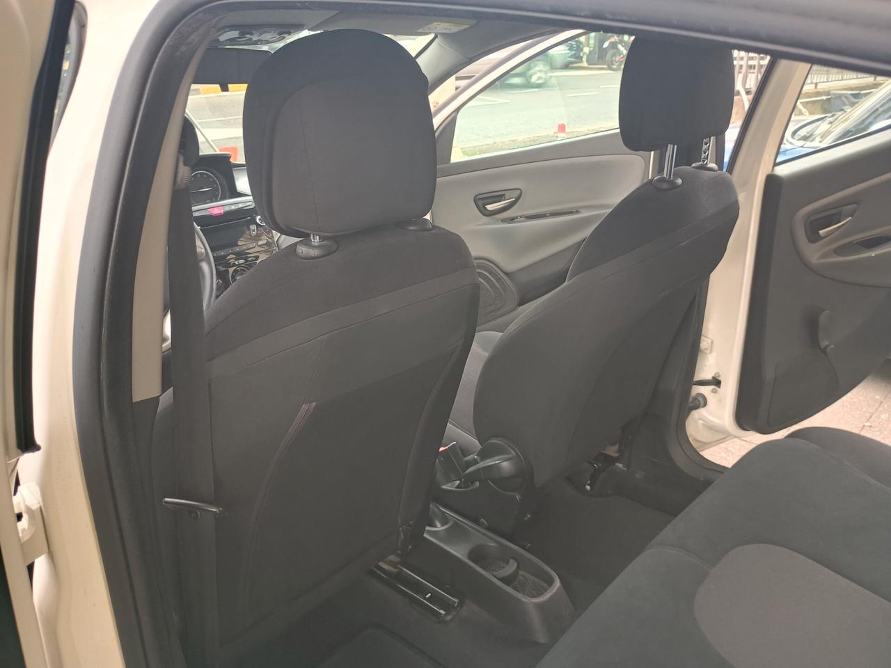 Lancia Ypsilon 1.2 69 CV 5 porte GPL Ecochic Gold