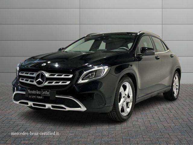 MERCEDES-BENZ GLA 180 Sport Auto