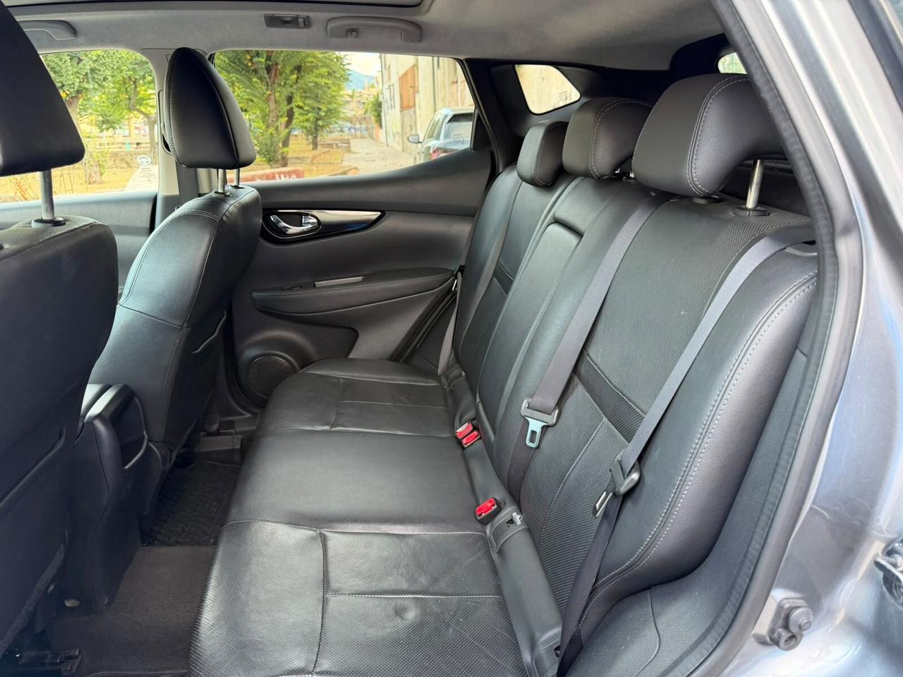 Nissan Qashqai 1.6 dCi 4WD Acenta Premium