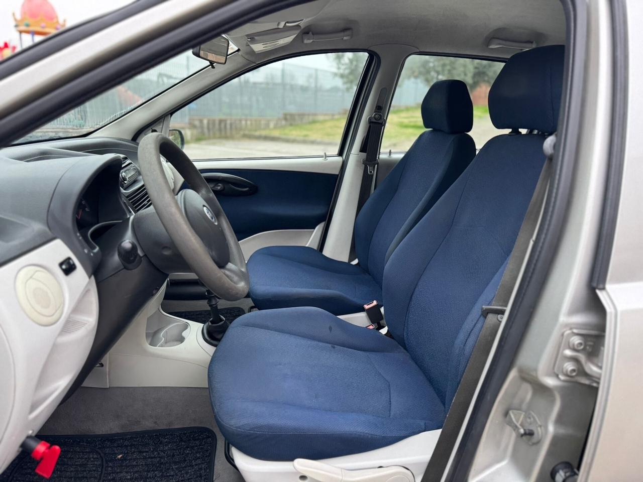 Fiat Punto 1.2 5 porte Active METANO