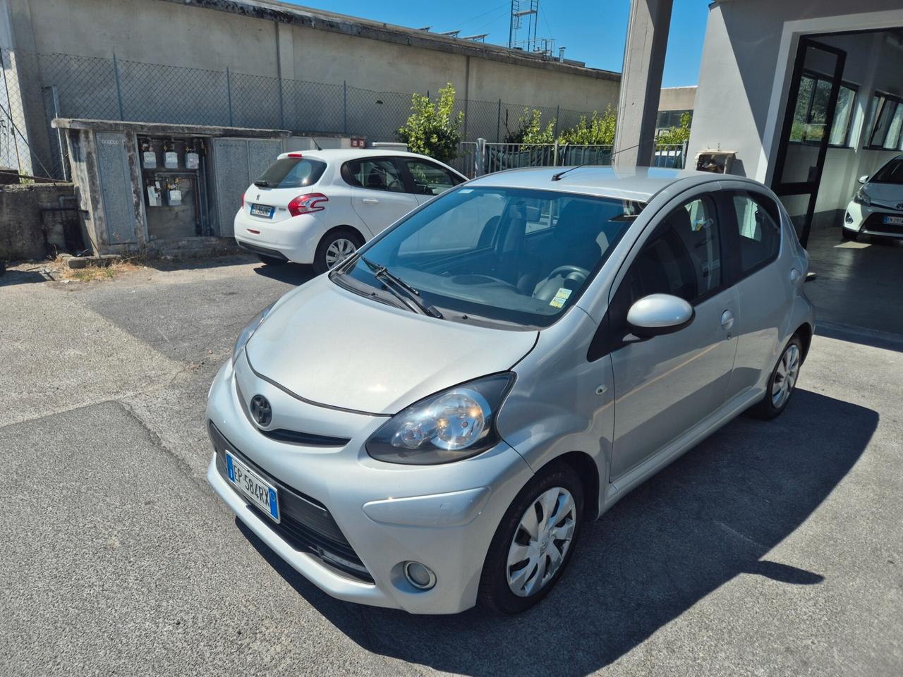 Toyota Aygo 1.0 12V VVT-i 5 porte Active Connect