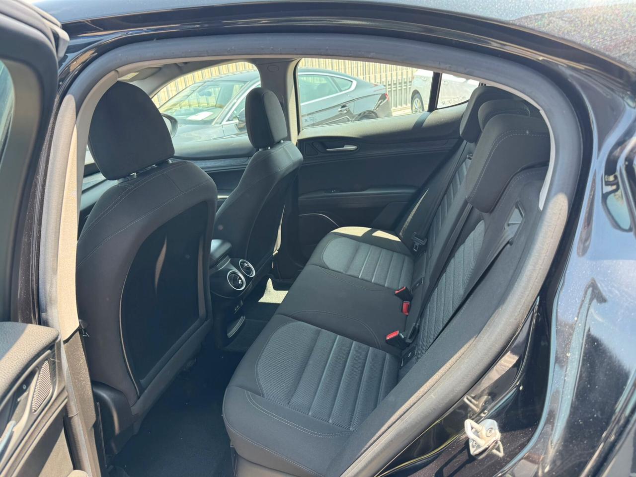 Alfa Romeo Stelvio 2.2 Turbodiesel 190 CV AT8 Q4 Business