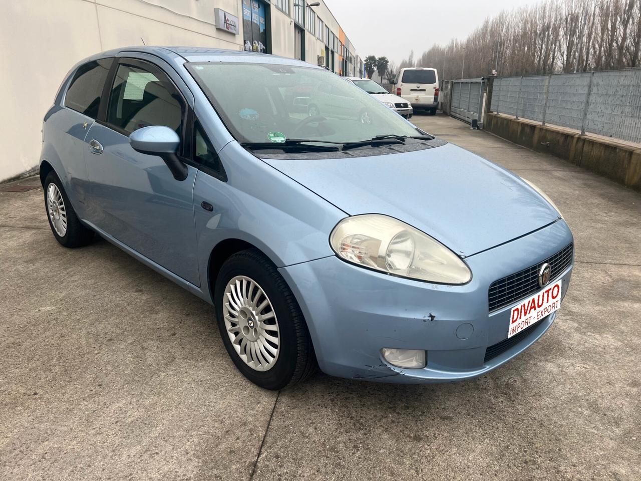 Fiat Punto NEOPATENTATI