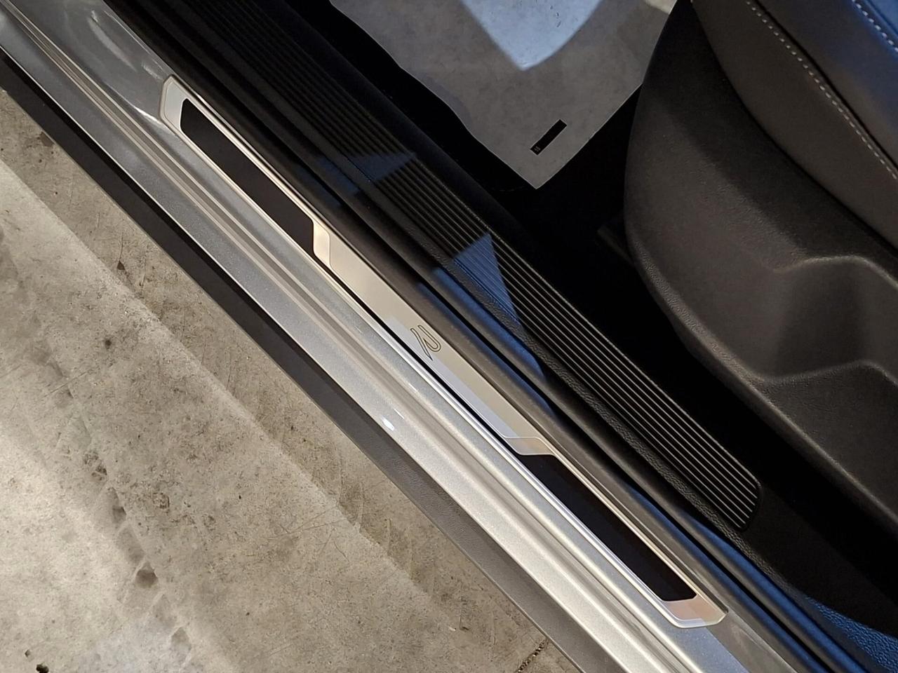 Volkswagen T-Roc 2.0 TDI SCR 116CV R-Line Plus Km.0