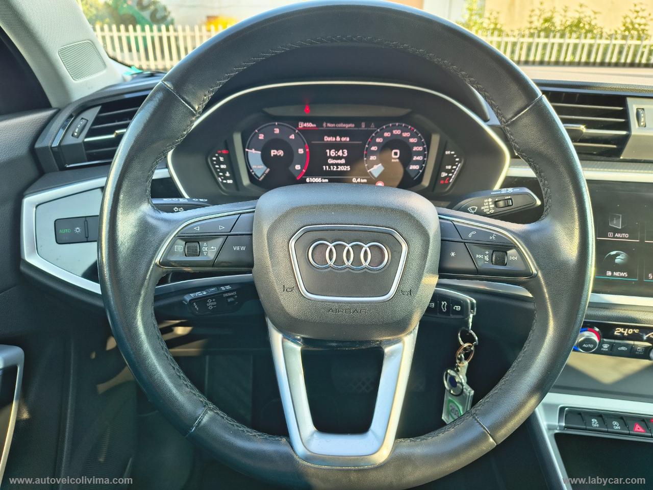 AUDI Q3 35 TDI S tronic Business