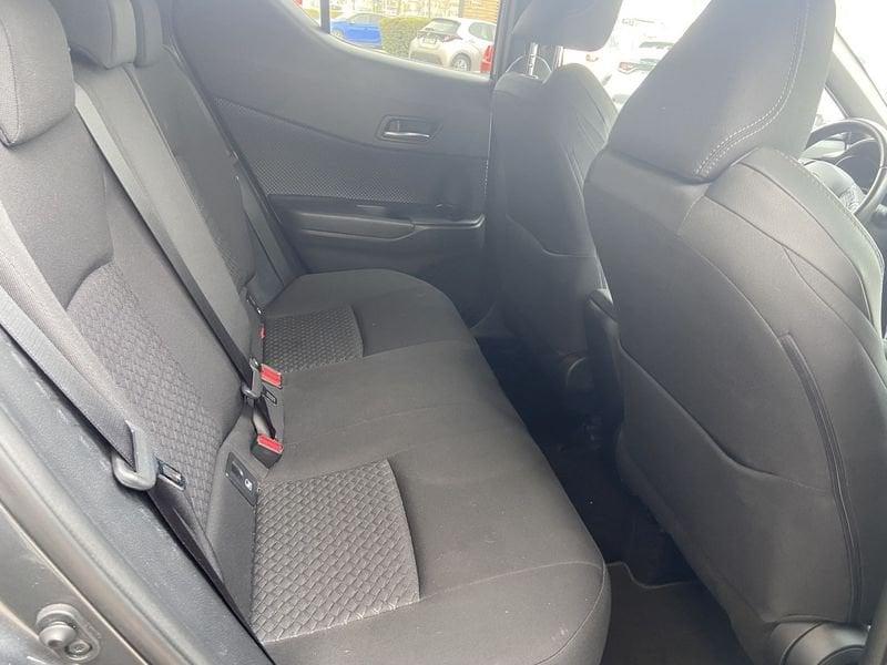 Toyota C-HR C-HR 1.8 Hybrid E-CVT Trend