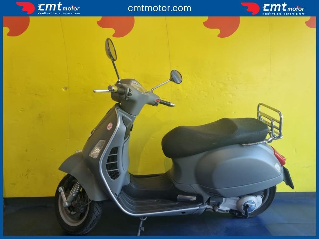 Vespa GTV 250 - 2006