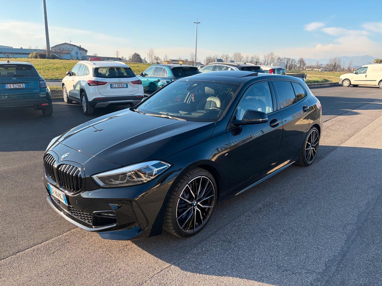 Bmw 118d 5p. Msport
