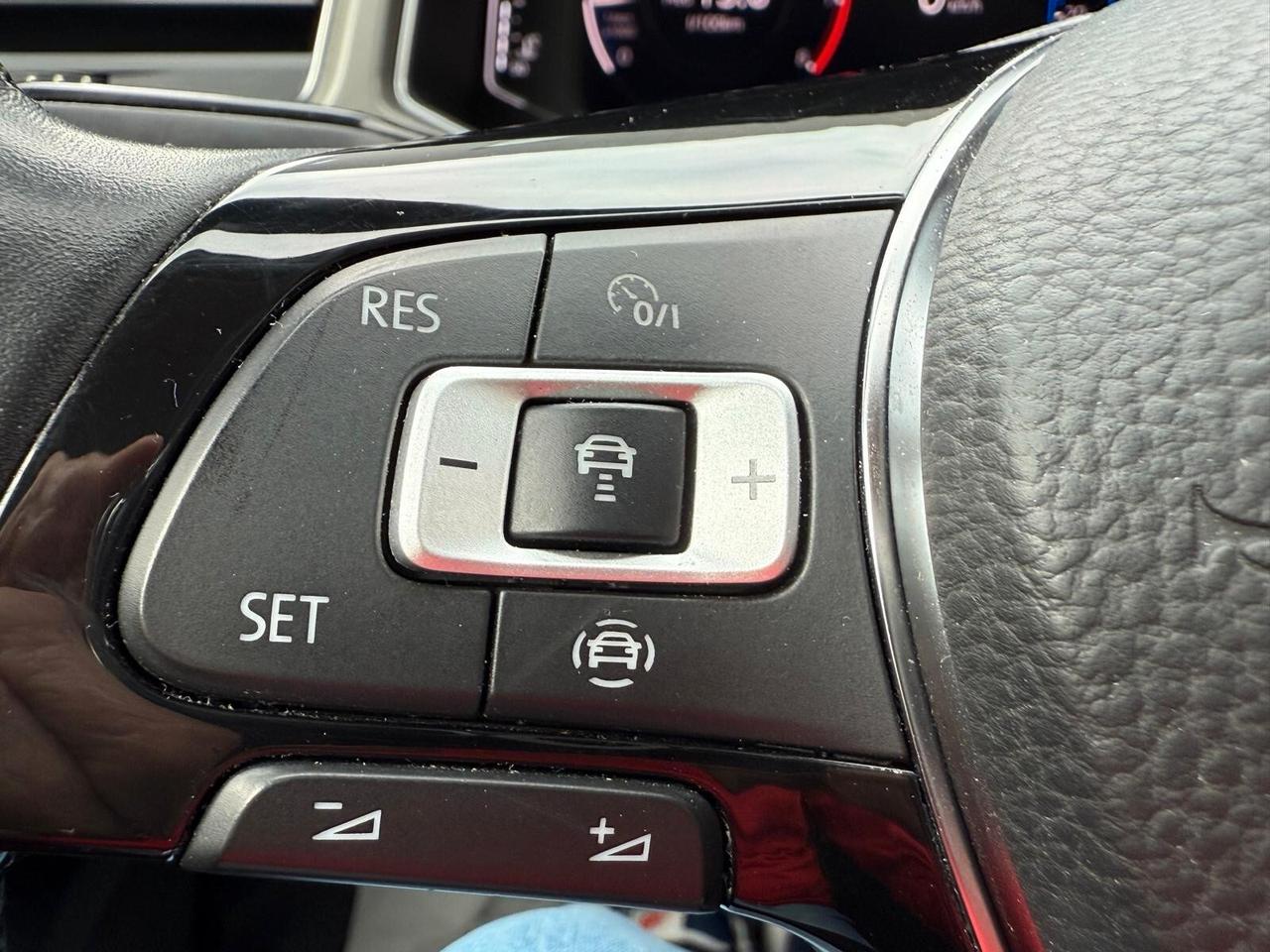 Volkswagen T-Roc 1.0 TSI 115 CV Style *B-COLOR*CARPLAY/ANDROID AUTO*