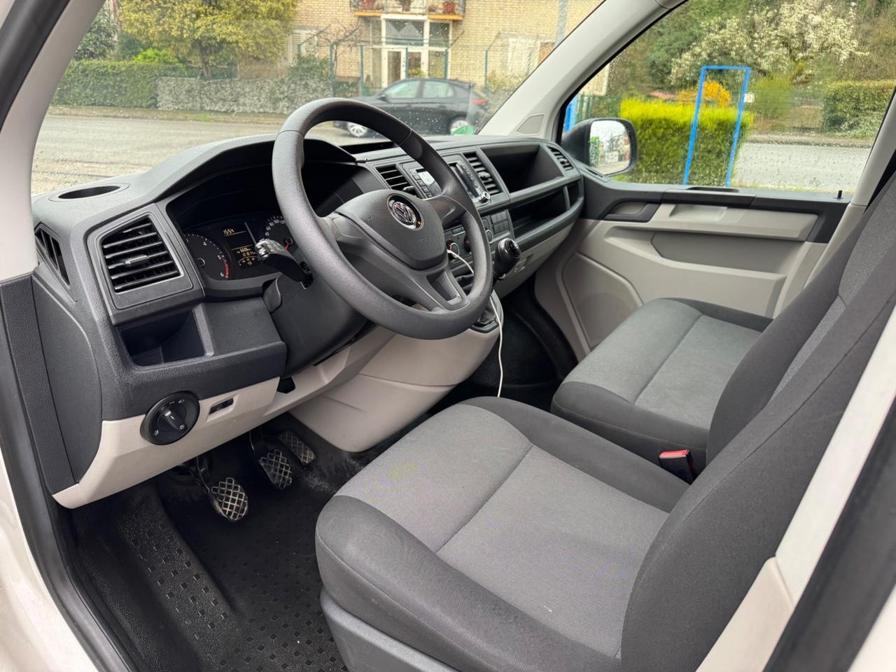 Volkswagen Transporter 2.0 TDI 9 posti PC Kombi