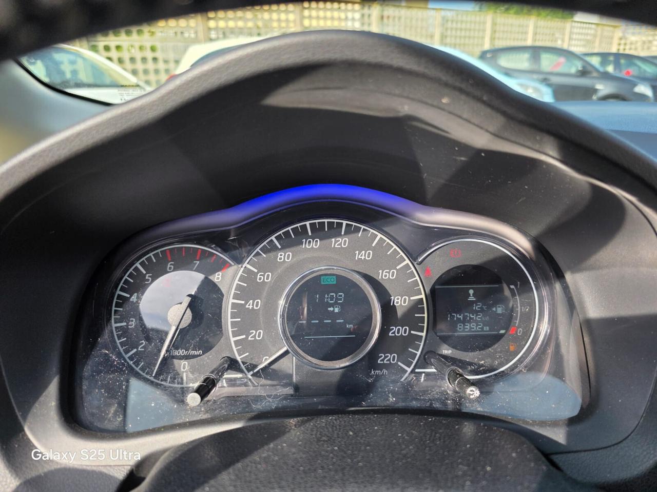 Nissan Note 1.2 12V Tekna 2015 CRONO CASA MADRE