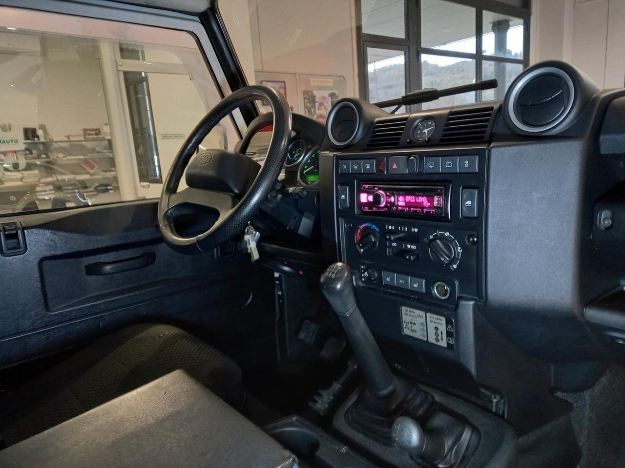 Land Rover Defender 90 2.2 EXPEDITION 032/100