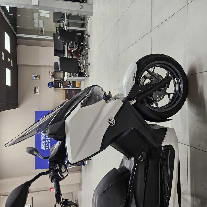Yamaha X-Max 250 ABS - 2016