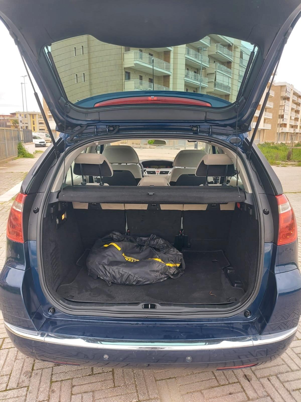 Citroen C4 Picasso 2.0 HDi 136 CMP6 Exclusive