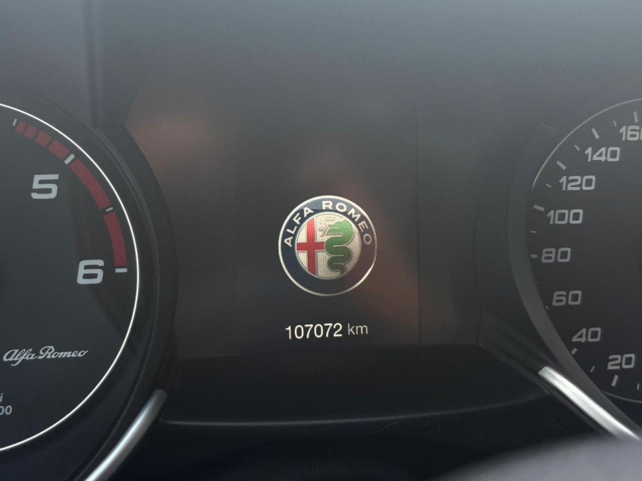 ALFA ROMEO GIULIA 2.2 TD CAMBIO MANUALE