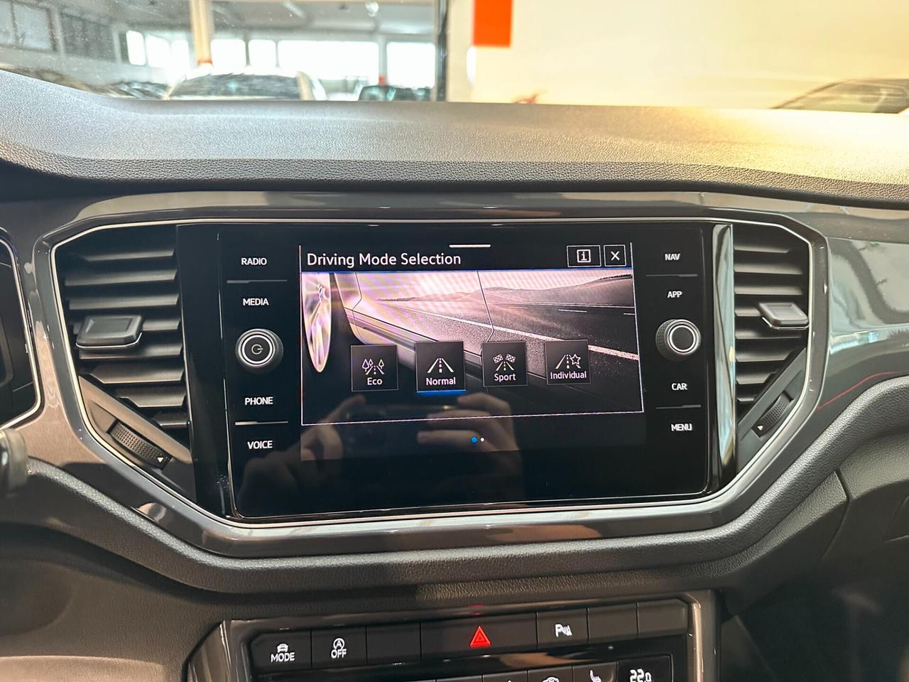 Volkswagen T-Roc 1.5 TSI ACT DSG Sport BlueMotion Technology