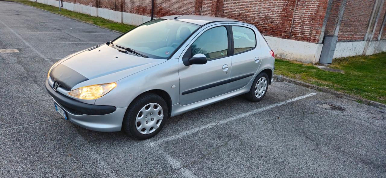 Peugeot 206 1.1 5p. S