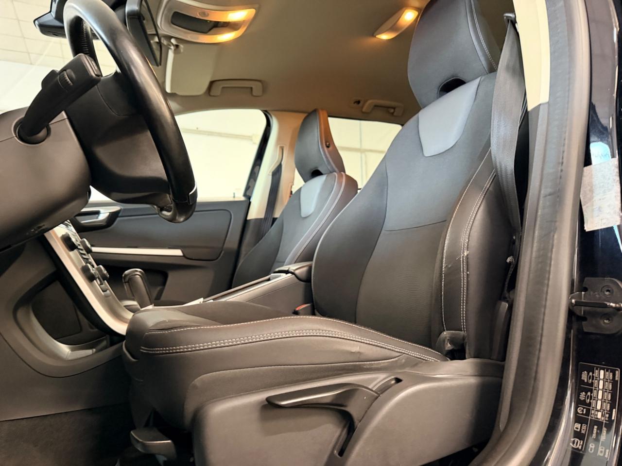 Volvo XC 60 XC60 D3 Geartronic Momentum