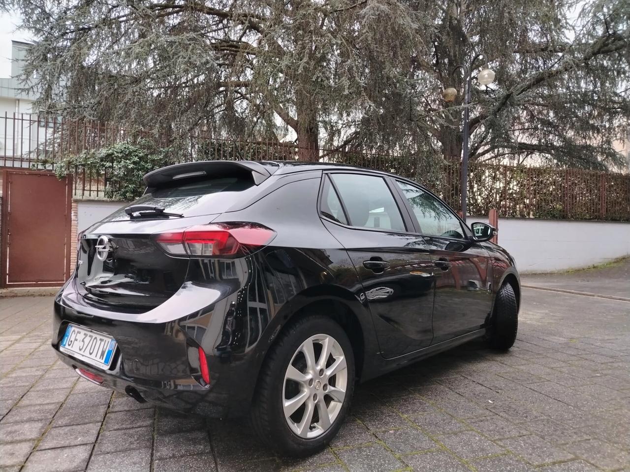 Opel Corsa 1.2 Elegance