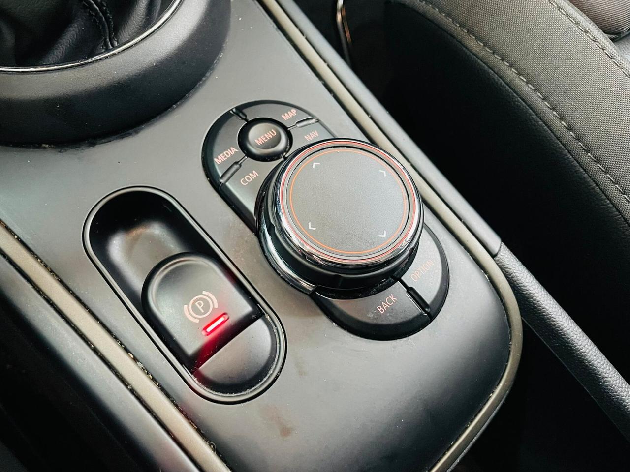 Mini One D Countryman 1.5 Hype