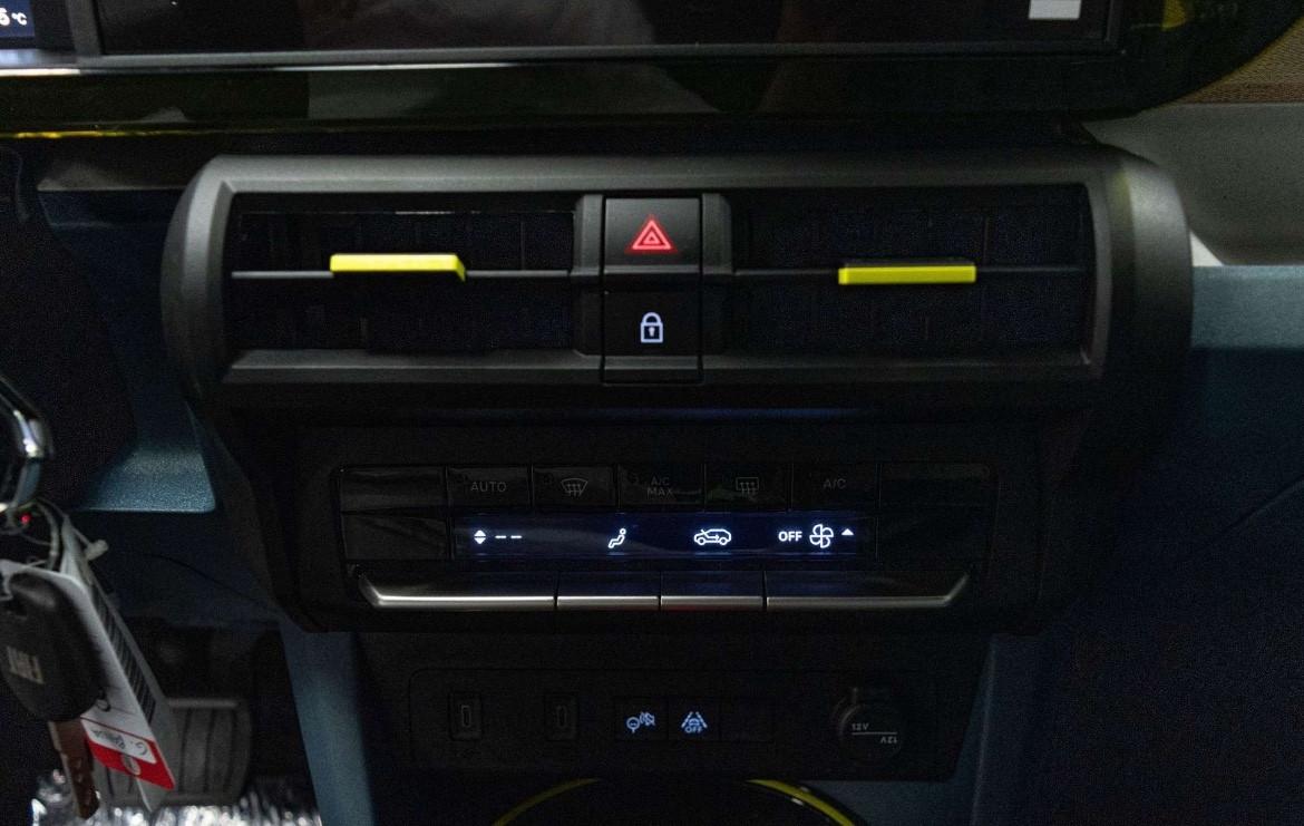 Fiat Grande Panda 1.2 Hybrid 110 CV S&S La Prima AUTO A NOLEGGIO