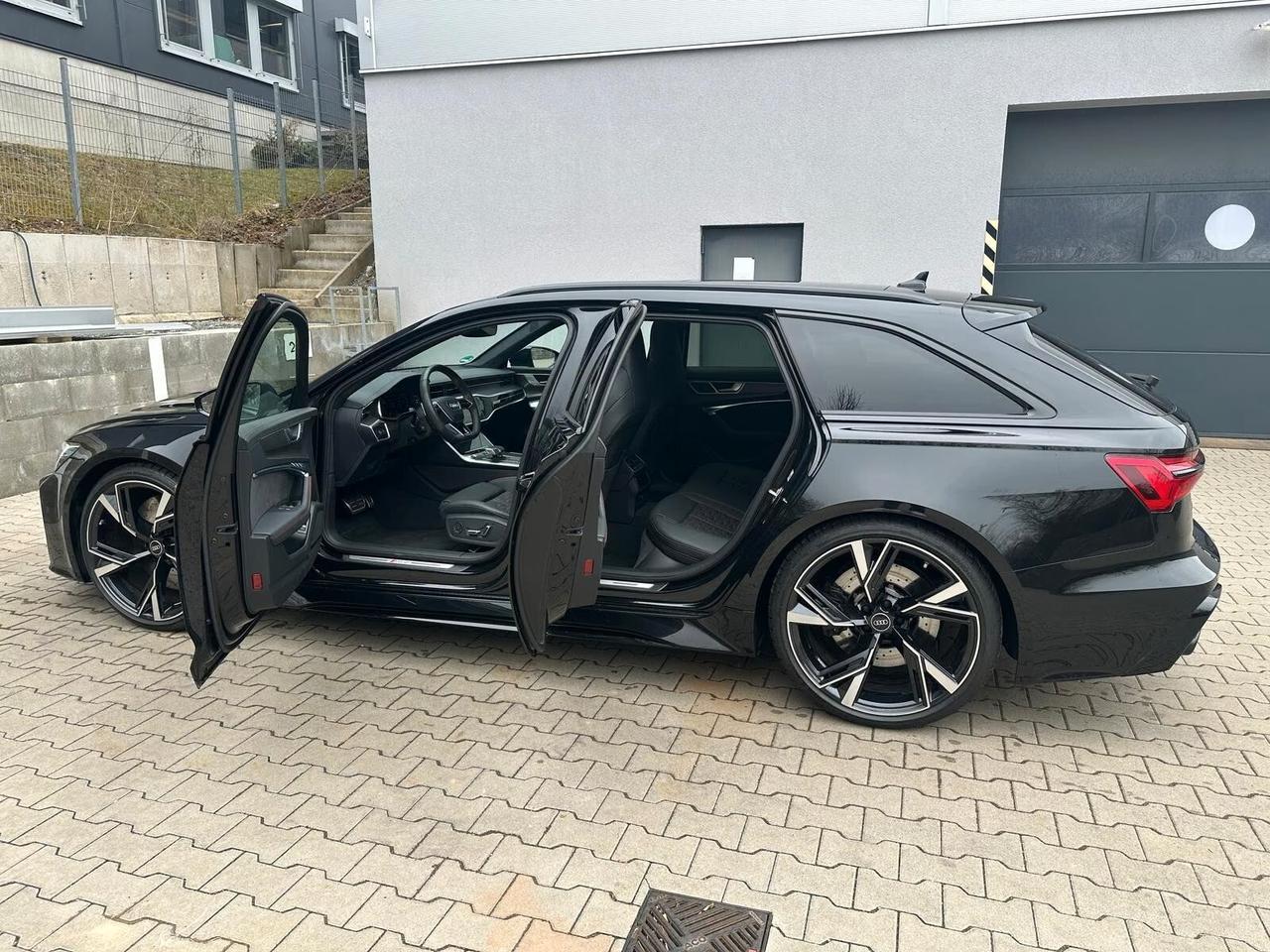 Audi RS6 RS 6 Avant 4.0 TFSI V8 quattro tiptronic pacchetto dinamico, tetto