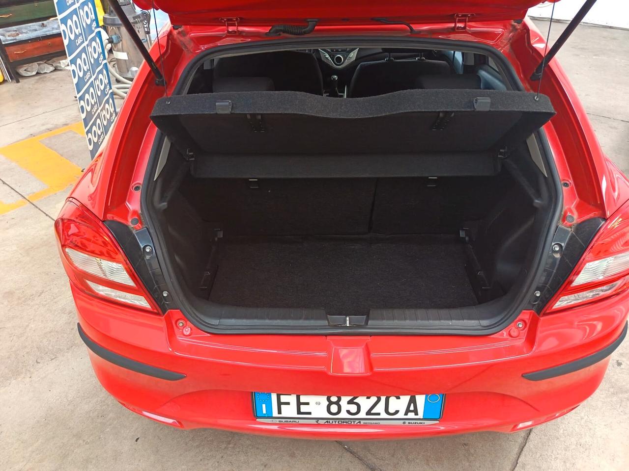 Suzuki Baleno 1.2 Hybrid B-Top