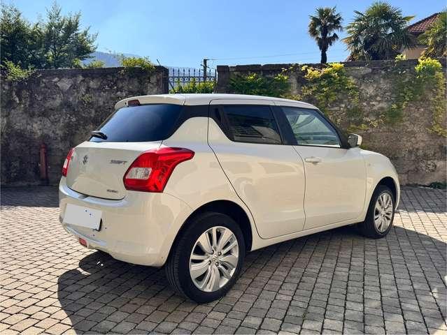Suzuki Swift 1.2 4wd AllGrip* Navi* AppCar*AndroidAuto*