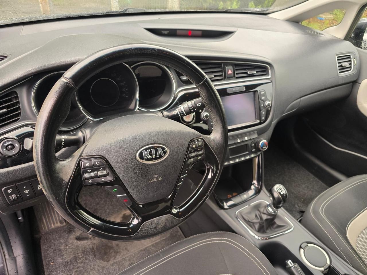 Kia Ceed cee'd 1.6 CRDi 110 CV 5 porte EcoDynamics Business