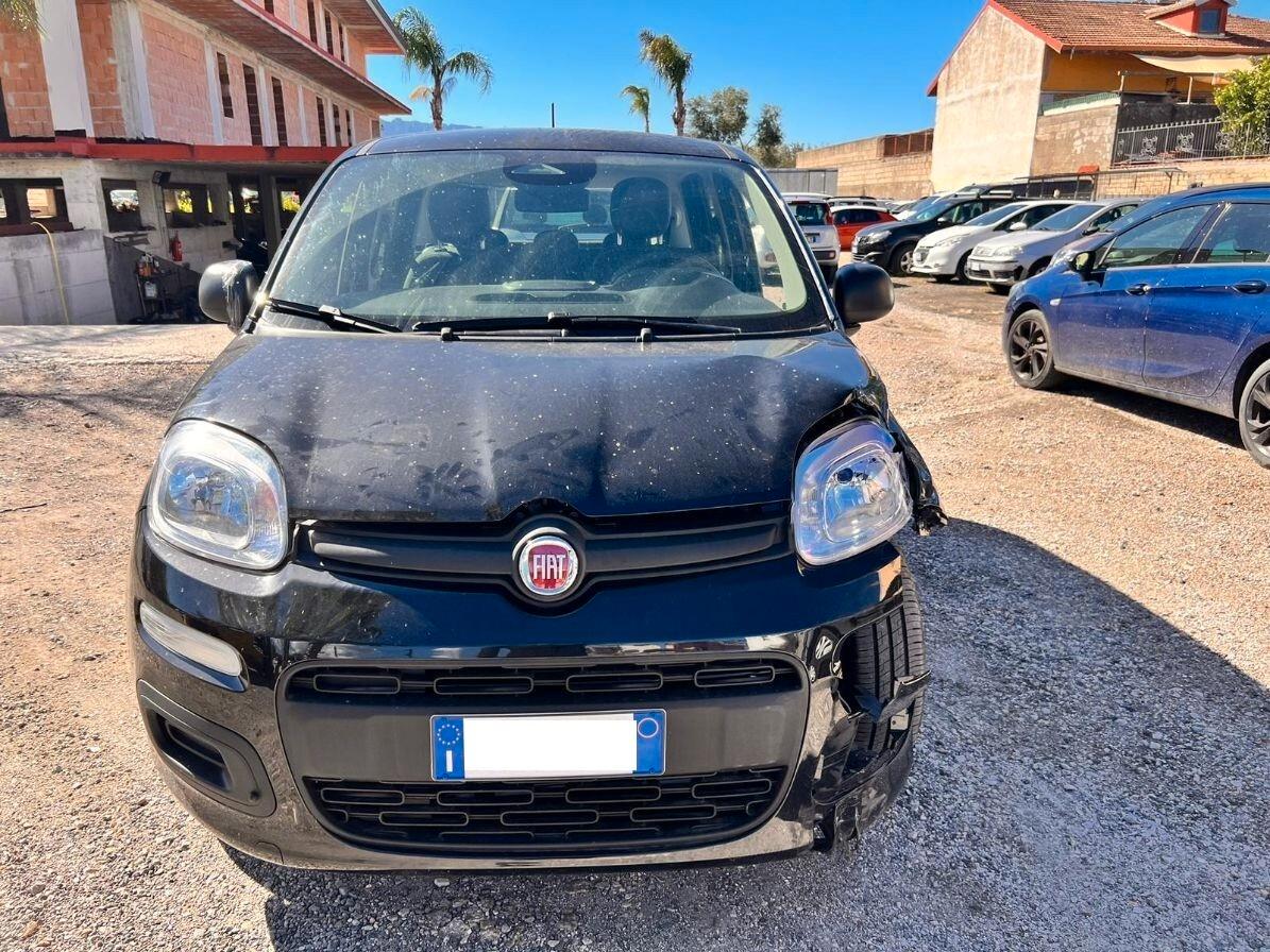 Fiat Panda 1.0 FireFly S&S Hybrid Pandina