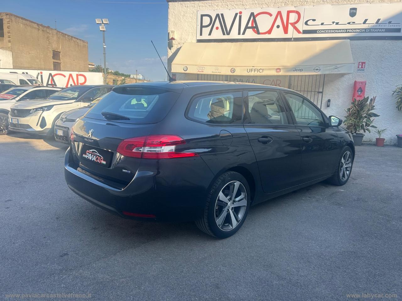 PEUGEOT 308 1.6 HDi 110 CV 5p. Féline