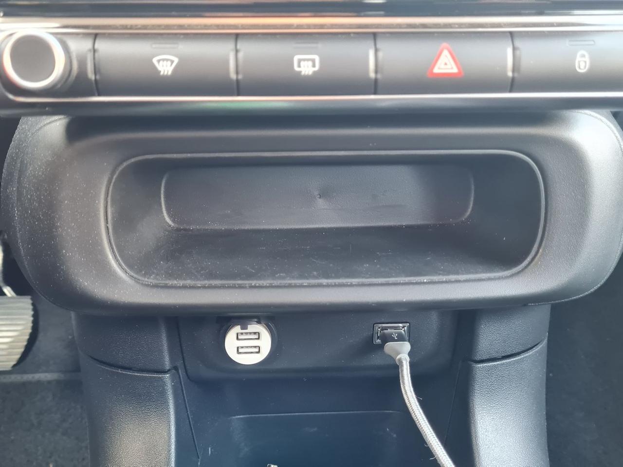 Citroen C3 1.2 Pure Tech 82 Plus #7766