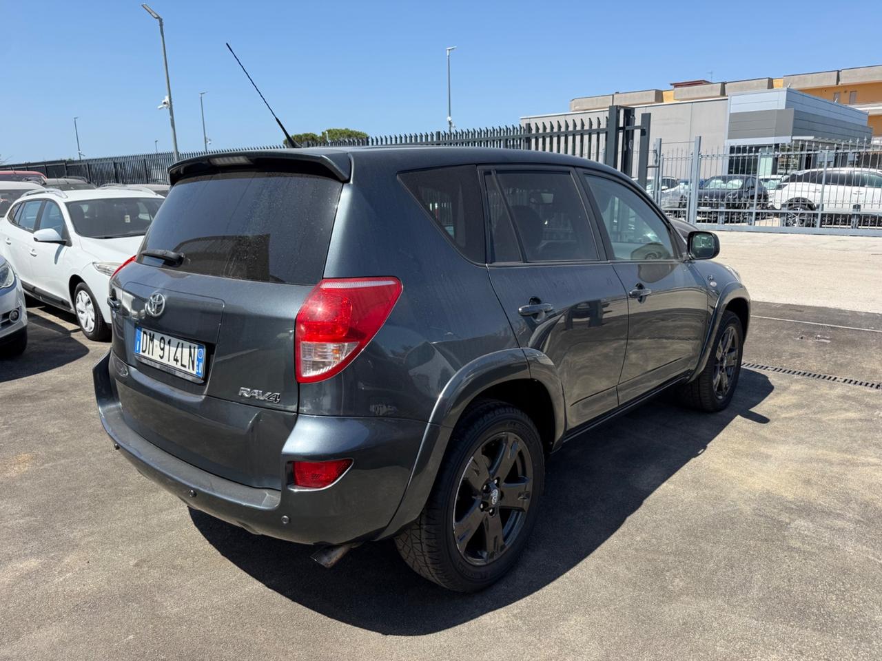 Toyota RAV 4 RAV4 Crossover 2.2 D-4D 177 CV Luxury