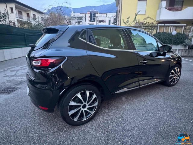 RENAULT Clio dCi 8V 75 CV 5 porte Moschino Zen