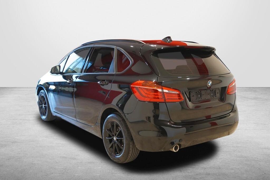 BMW 216D ACTIVE TOURER 116CV 6M. BUSINESS ADVANTAGE ( FARI LED - PELLE - CRUISE - NAVI - PARK ASSISTANT - TELECAMERA POST. )