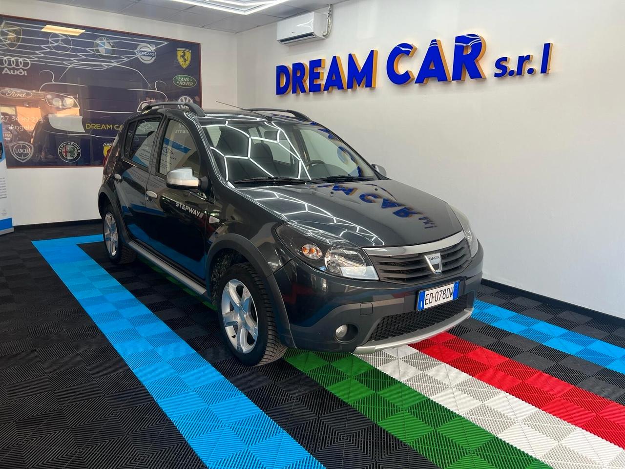 Dacia Sandero Stepway 1.6 8V 90CV -OK Neopatentati