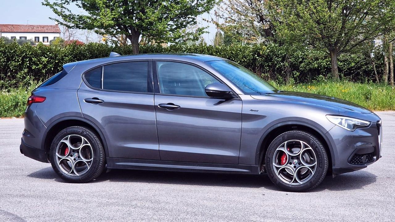 Alfa Romeo Stelvio 2.2 Turbodiesel 190 CV AT8 Q4 Sprint
