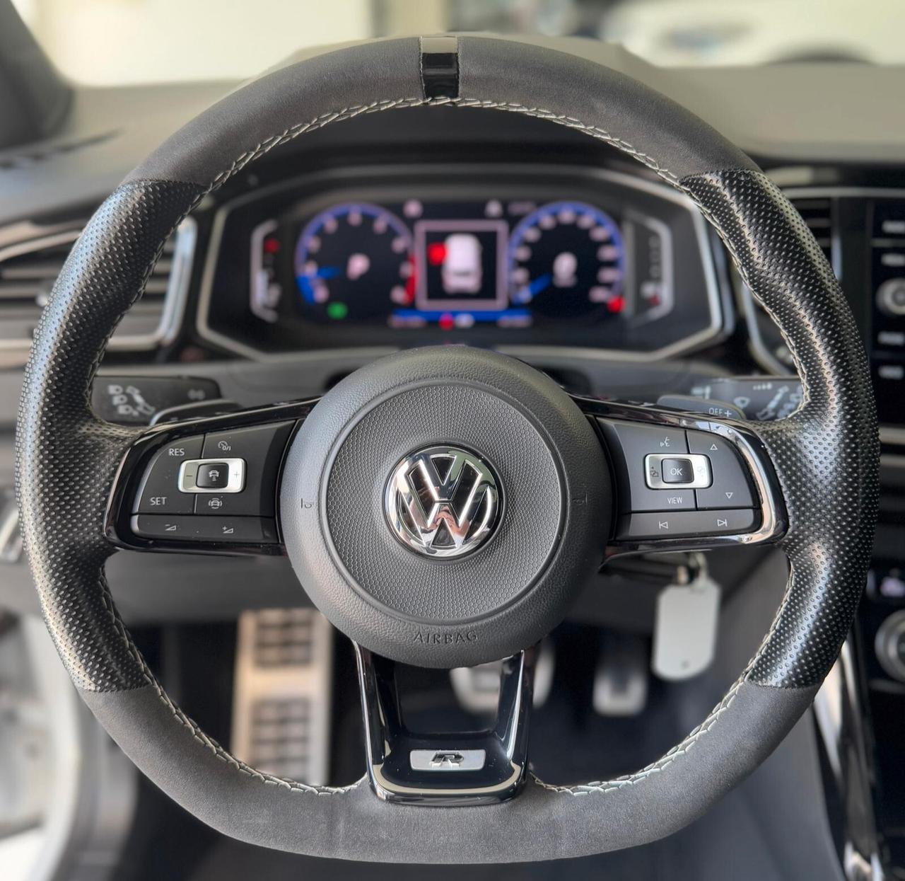 Volkswagen T-Roc R 2.0 TSI DSG 4MOTION (SCARICO AKRAPOVIC)