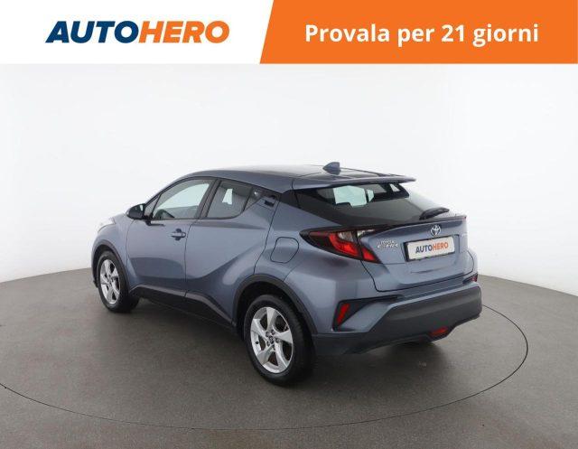 TOYOTA C-HR 1.8 Hybrid E-CVT Business