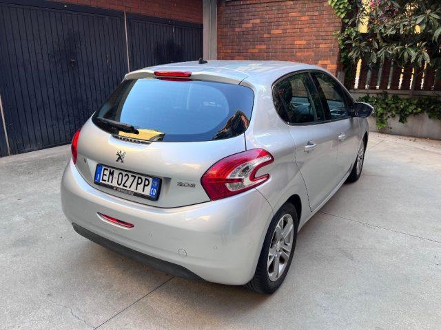 PEUGEOT 208 1.4 VTi 95CV 5 porte Active