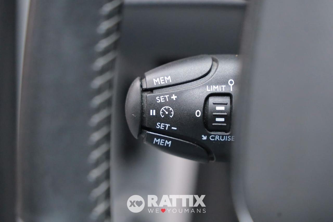 Peugeot e-208 motore elettrico 100kW Allure Pack