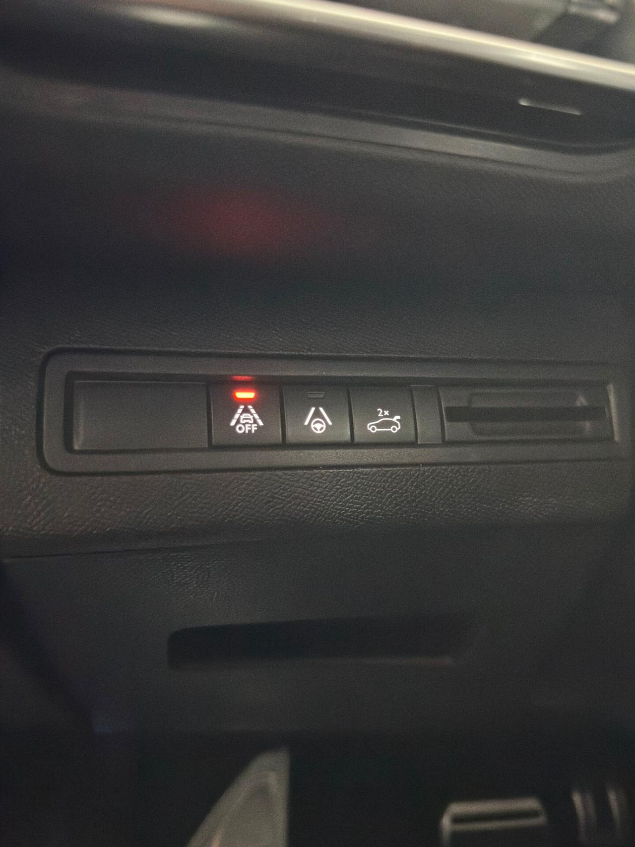 Peugeot 3008 BlueHDi 130 S&S EAT8 Active Pack