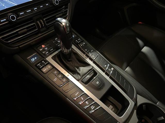 PORSCHE Macan 3.0 S