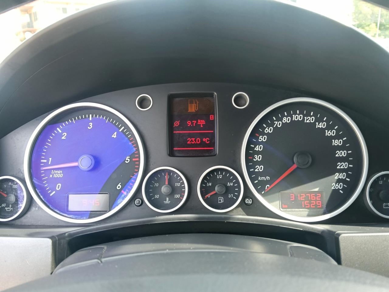 Volkswagen Touareg 2.5 R5 TDI