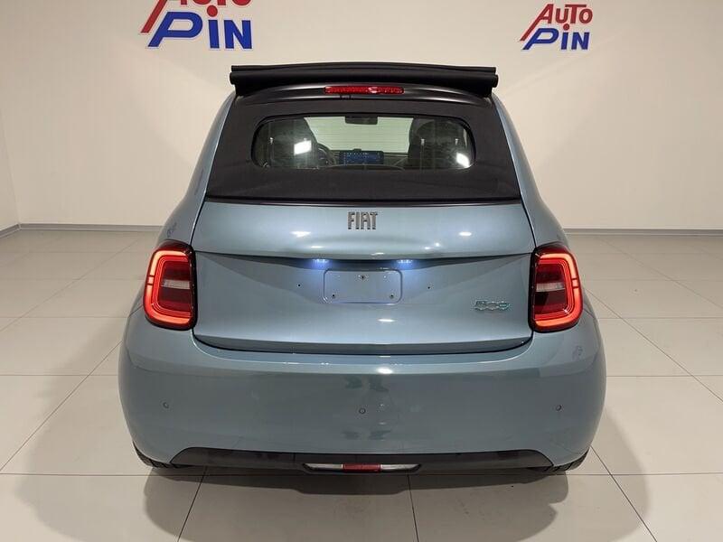 FIAT 500 Icon Cabrio