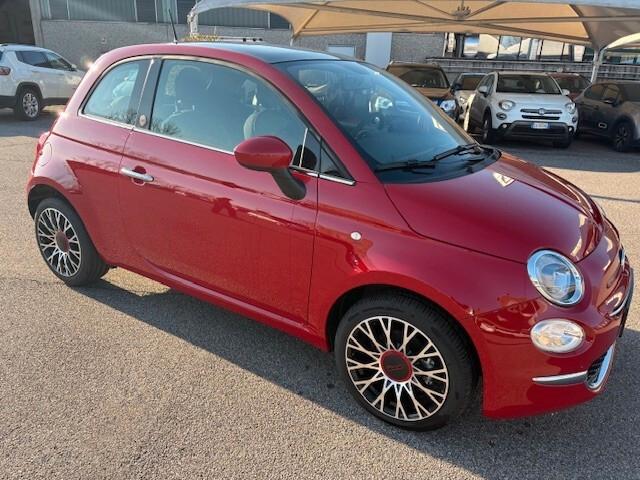 Fiat 500 1.0 Hybrid Red