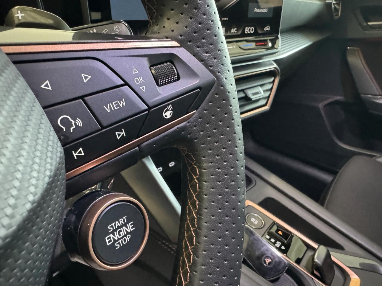 CUPRA Leon 1.5 ehybrid 204cv PHEV PLUG-IN DSG // ITALIANA /