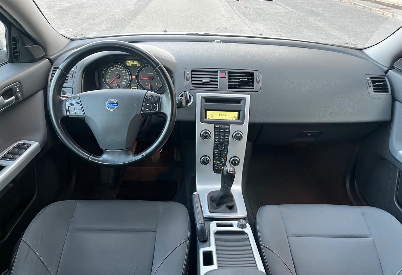 Volvo V50 D2 POLAR PLUS